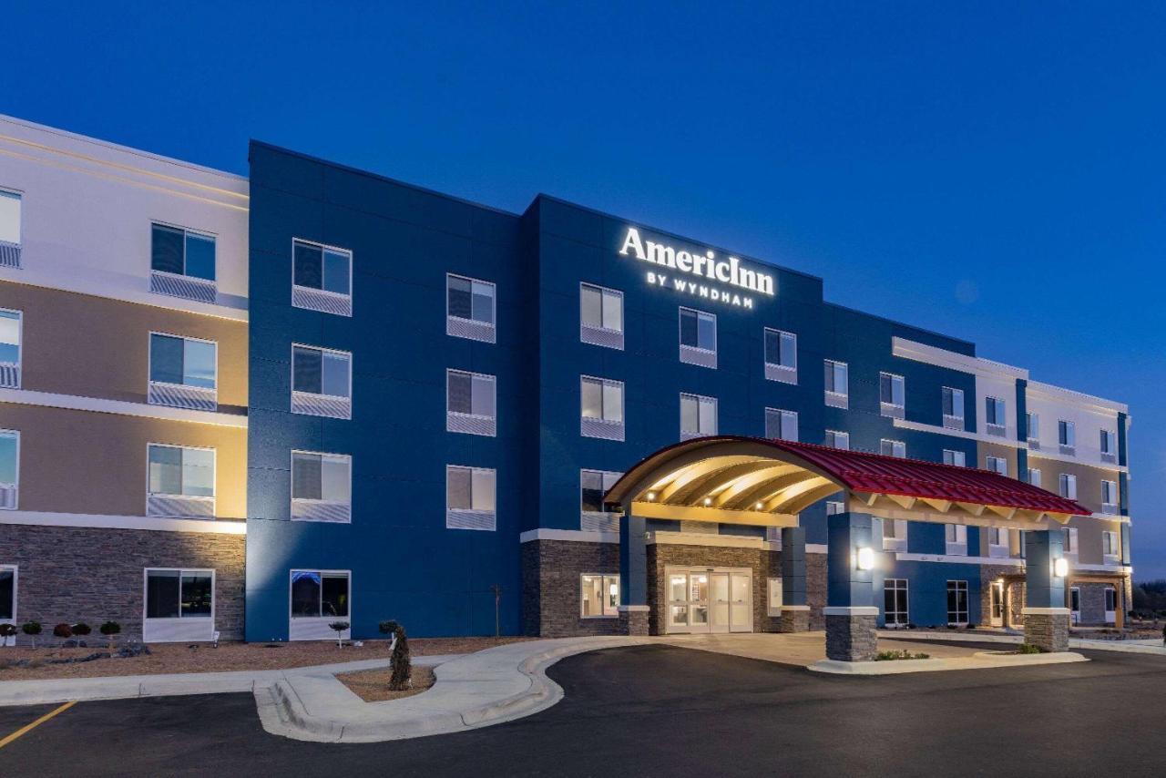 Americinn By Wyndham International Falls Eksteriør billede